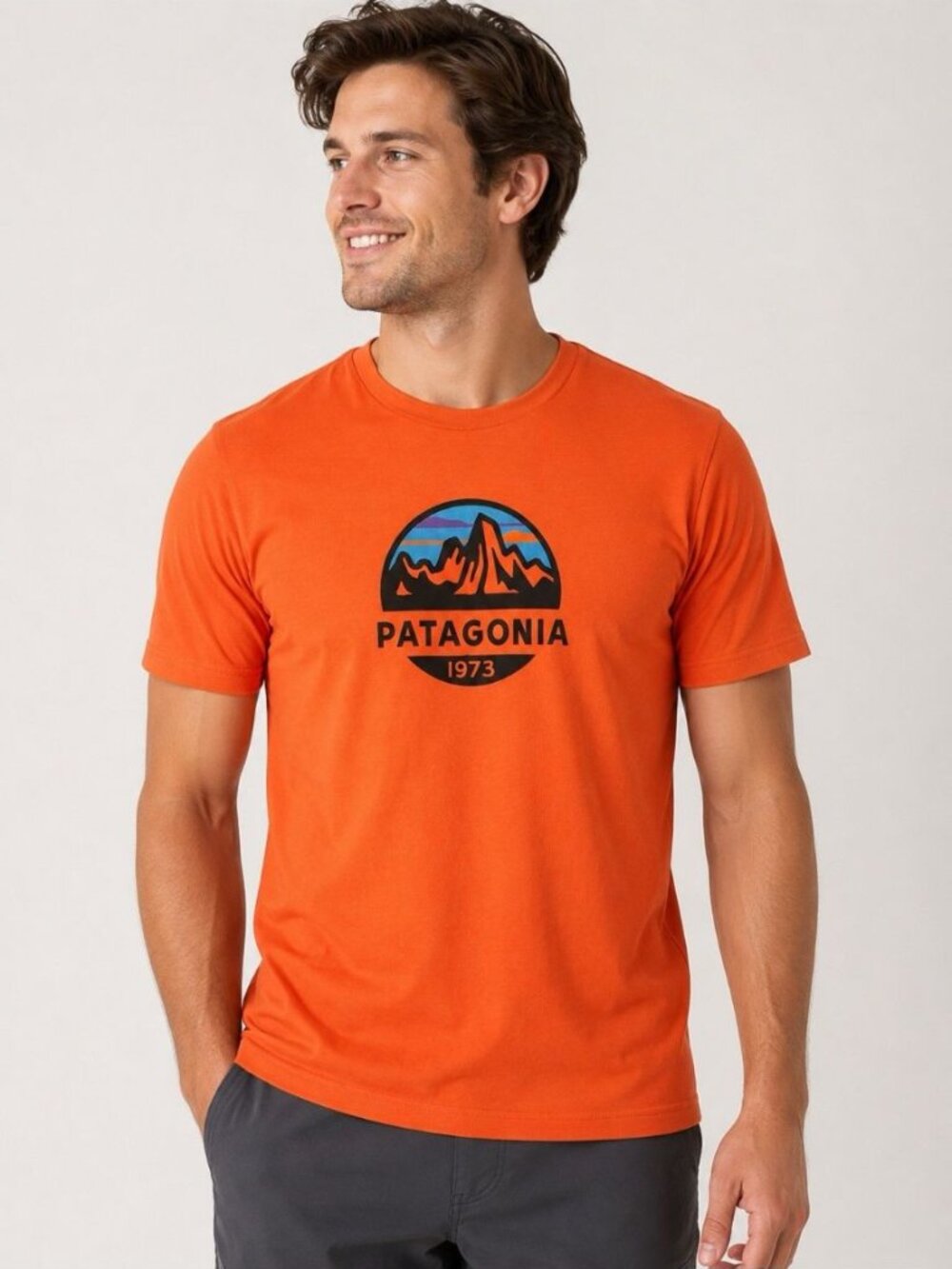 PATAGONIA Shirt Size Medium Slim Fit Men Orange Graphic Logo 100% Organic Cotton